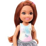 mini-boneca-familia-da-barbie-chelsea-club-morena-blusa-unicornio-mattel-100331117_Detalhe2