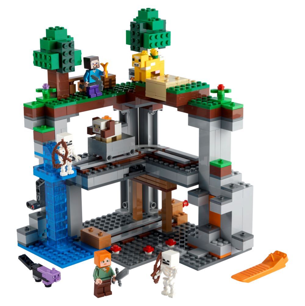 Confira LEGO Minecraft - The First Adventure - 21169 - Rihappy