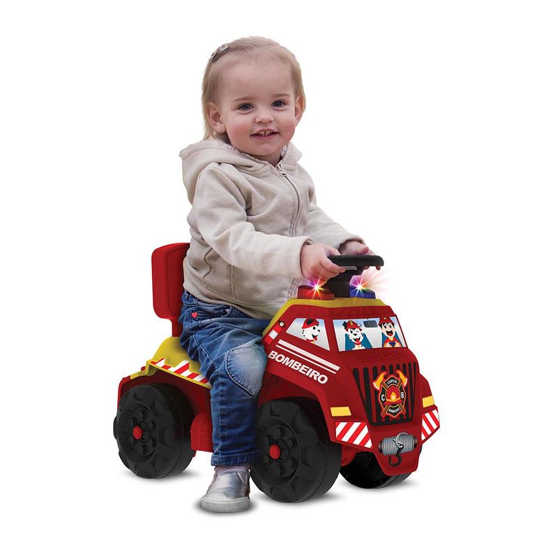 primeiros-passos-de-passeio-bombeiros-com-luzes-e-sons-bandeirante-1031_Detalhe1