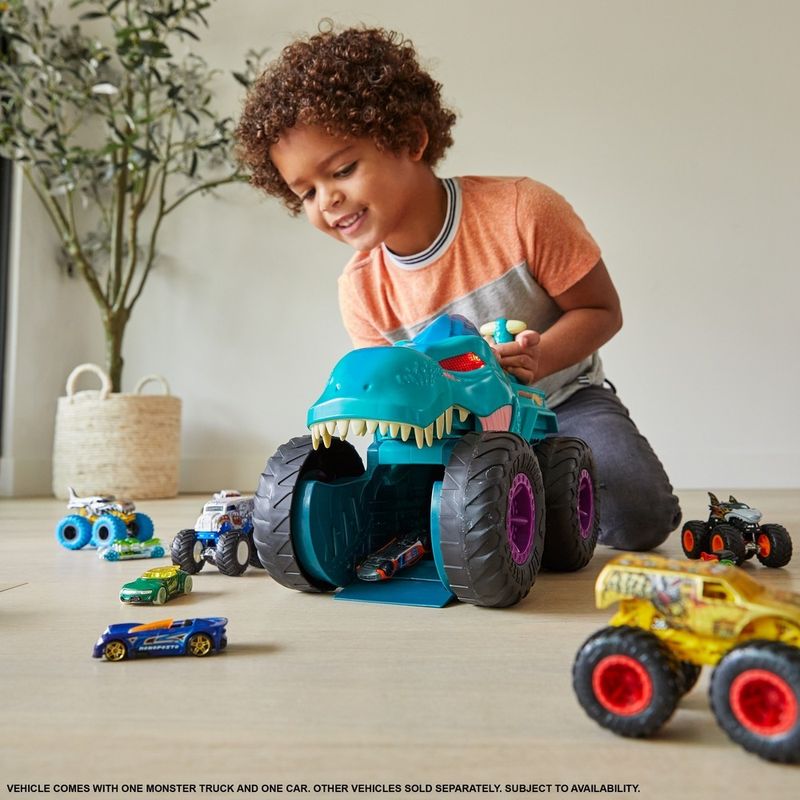 Hot-Wheels---Monster-Trucks---Mega-Wrex---Devorador-de-Carros---Mattel-5
