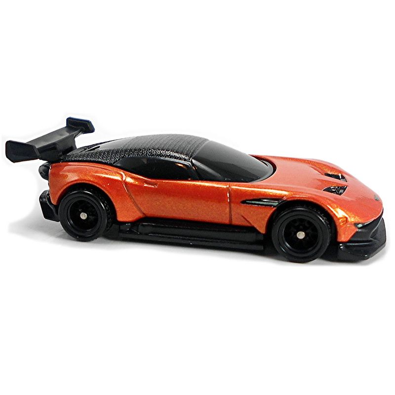 Aston-Martin-Vulcan---Laranja---Mattel