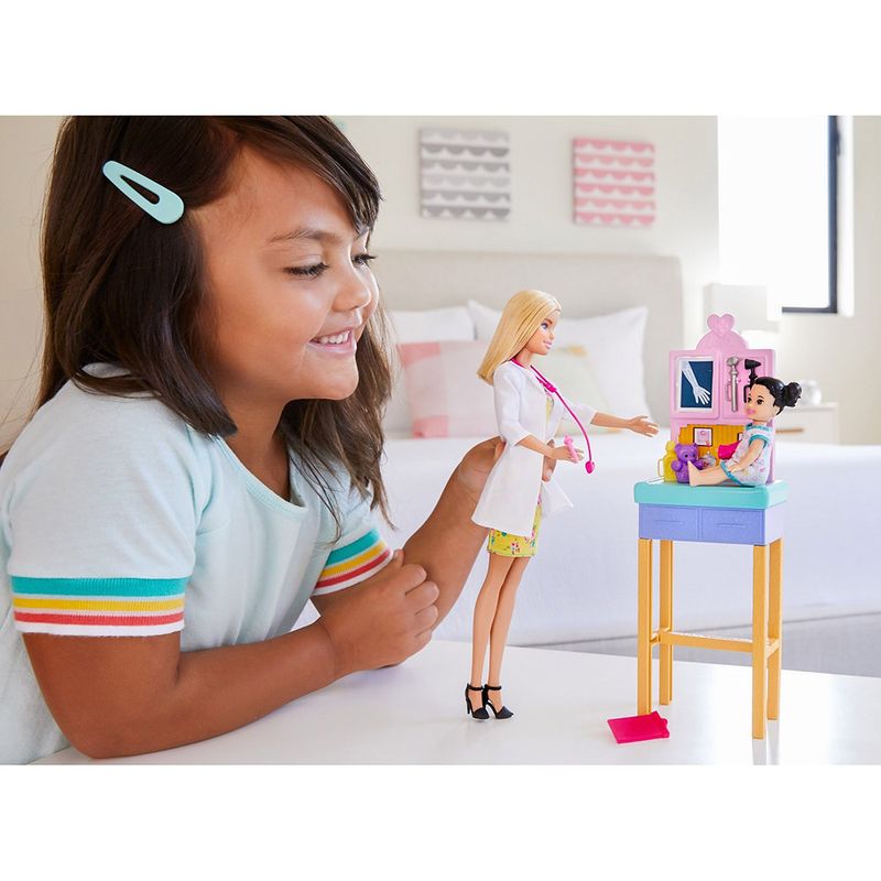 Boneca---Barbie---Profissoes---Conjunto-Pediatra-Loira---Mattel-2