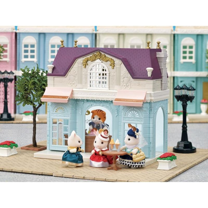 Sylvanian-Families---Elegant-Town-Manor-Gift-Set---Epoch-14