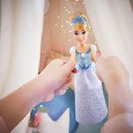 Boneca-Articulada---Disney-Princess---Princesa-Cinderela---Brilho-Real-Shimmer---Hasbro-4