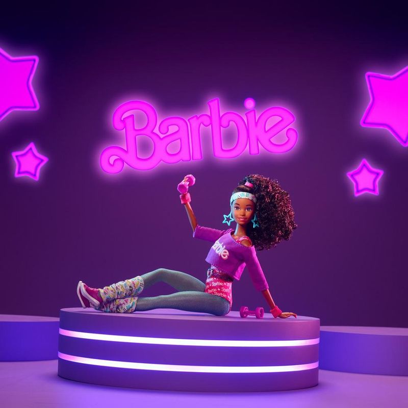 Boneca-Articulada-Barbie---Specialty---Rewind---Dia-de-Exercicio---Mattel--5
