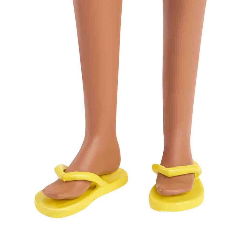 Boneca-Articulada---Barbie---Malibu-Aniversario-50-Anos---Vestido-Azul---32-cm---Mattel-3