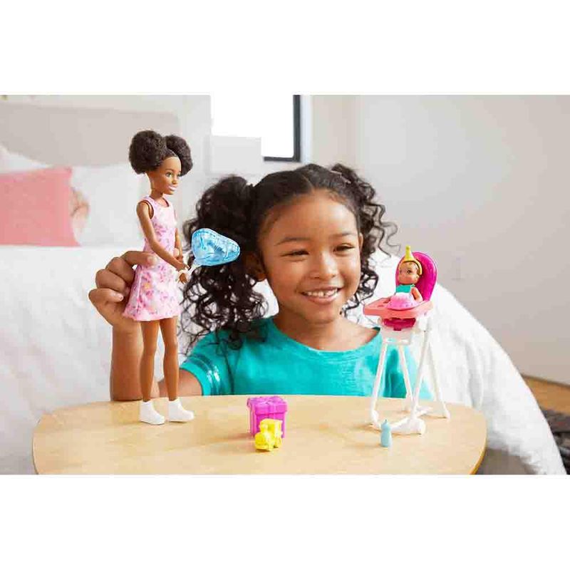 Boneca-Articulada---Barbie---Skipper---Baba-Aniversario---Negra---32-cm---Mattel-4