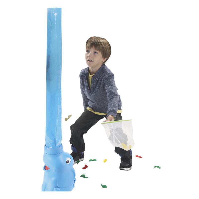 Crianca-Brincando-Jogo-Elefun-3-Hasbro