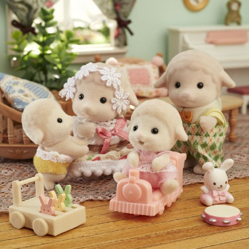 Conjunto-das-Ovelhas---Sylvanian-Families---Familia-Ovelhas---Epoch-9