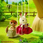 Detalhe-Balanco-Sylvanian-Families-Casa-na-Arvore-Epoch