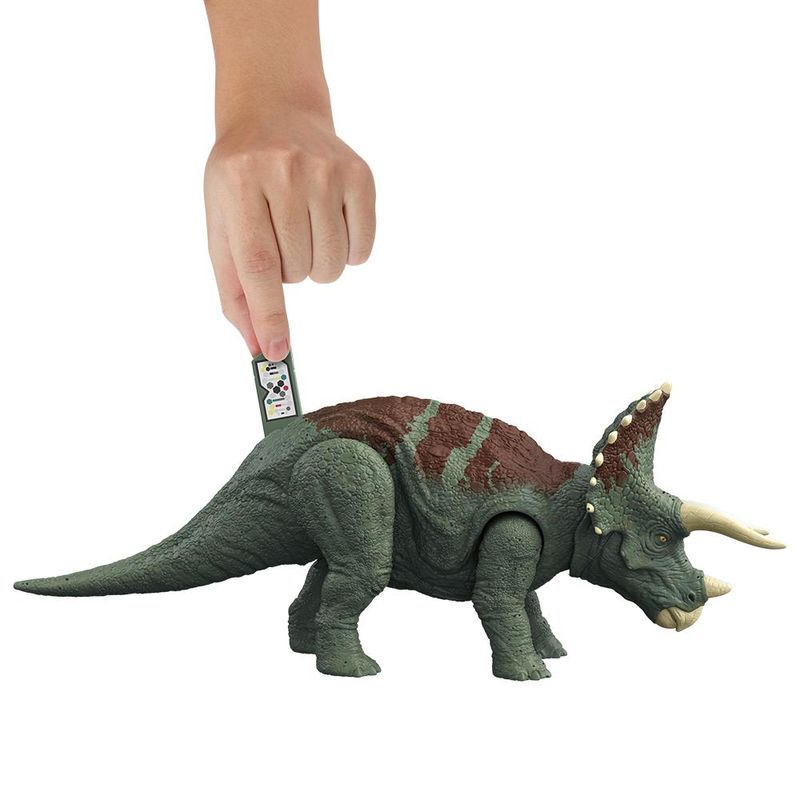 Figura-de-Acao---Jurassic-World---Triceratops---Ruge-e-Ataca---17cm---Mattel-1