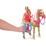 DMC30-boneca-barbie-familia-cavalo-dancarino-mattel-detalhe-1