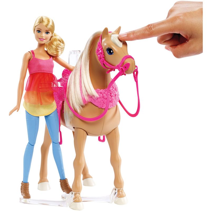 DMC30-boneca-barbie-familia-cavalo-dancarino-mattel-detalhe-2