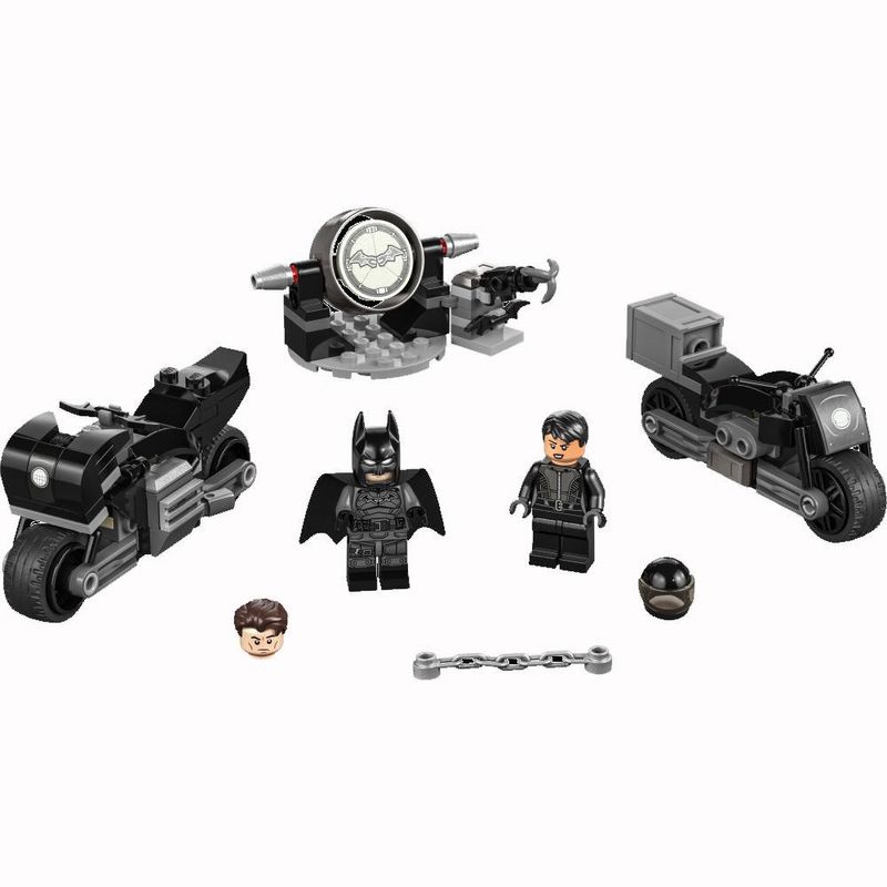 LEGO---DC-Comics--Batman---Perseguicao-de-Motocicleta-de-Batman-e-Selina-Kyle---76179-2
