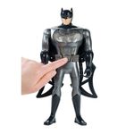 Boneco-Articulado-30-Cm---DC-Comics---Batman-com-Luzes-e-Sons---Mattel