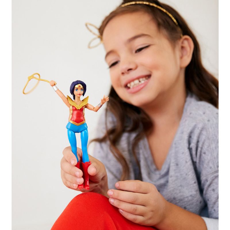 Figura-Articulada-com-Movimentos---20-Cm---DC-Super-Hero-Girls---Mulher-Maravilha---Mattel