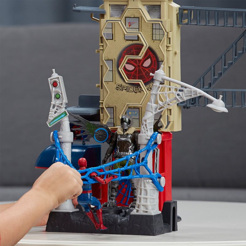 Playset---60-cm---Spider-Man-Homecoming---Vulture-Attack---Marvel---Hasbro