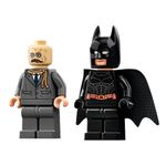 Lego---Batmobile-Tumbler-Scarecrow-Showdown---76239-2