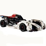 LEGO-Technic---Formula-E-Porsche-99X-Electric---42137-2