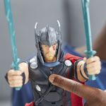 Boneco-de-Acao---30-Cm---Disney---Marvel---Thor-Ragnarok---Thor-Com-Frases-e-Sons---Hasbro