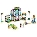 LEGO-Friends---Arena-de-Esportes-da-Stephanie---41338