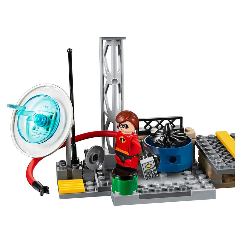 LEGO-Juniors---Os-Incriveis-2---Perseguicao-no-Telado---Senhora-Incrivel---10759