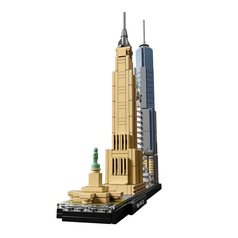 LEGO-Architecture---New-York-City---21028---2
