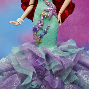 Boneca de Vinil - Disney - Princesas - Baby Ariel Luxo - Vestidos sortidos  - 30 cm - Mimo - Ri Happy