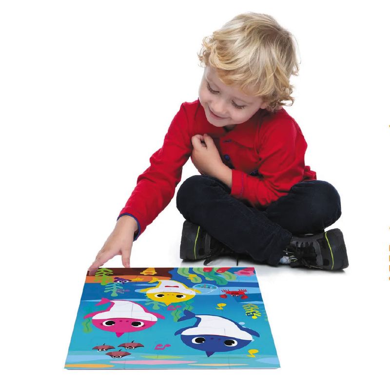 quebra-cabeca-baby-shark-28-pecas-grandes-toyster-2646_detalhe1