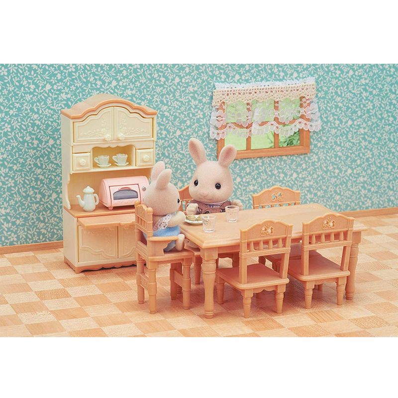 conjunto-sala-de-jantar-classica-15-pecas-sylvanian-families-epoch-5340_detalhe3