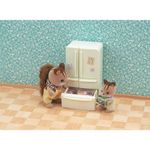 conjunto-cozinha-e-acessorios-35-pecas-sylvanian-families-epoch-5341_detalhe3