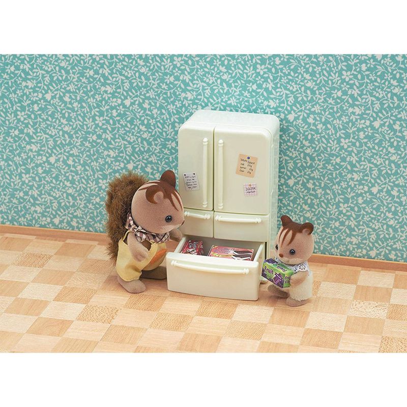 conjunto-cozinha-e-acessorios-35-pecas-sylvanian-families-epoch-5341_detalhe3