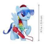 boneca-e-acessorios-my-little-pony-cante-com-rainbow-dash-hasbro-E1975_detalhe3