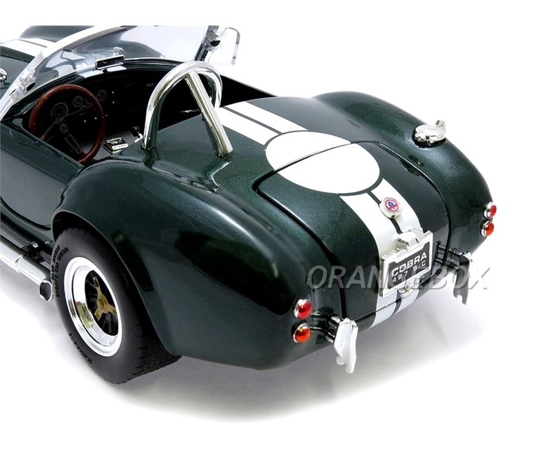 Shelby Cobra 427 S/C 1964 1:18 Yat Ming Verde - Ri Happy