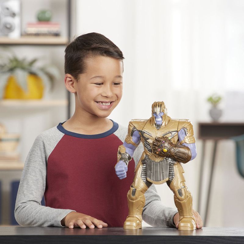 Figura cheap thanos hasbro