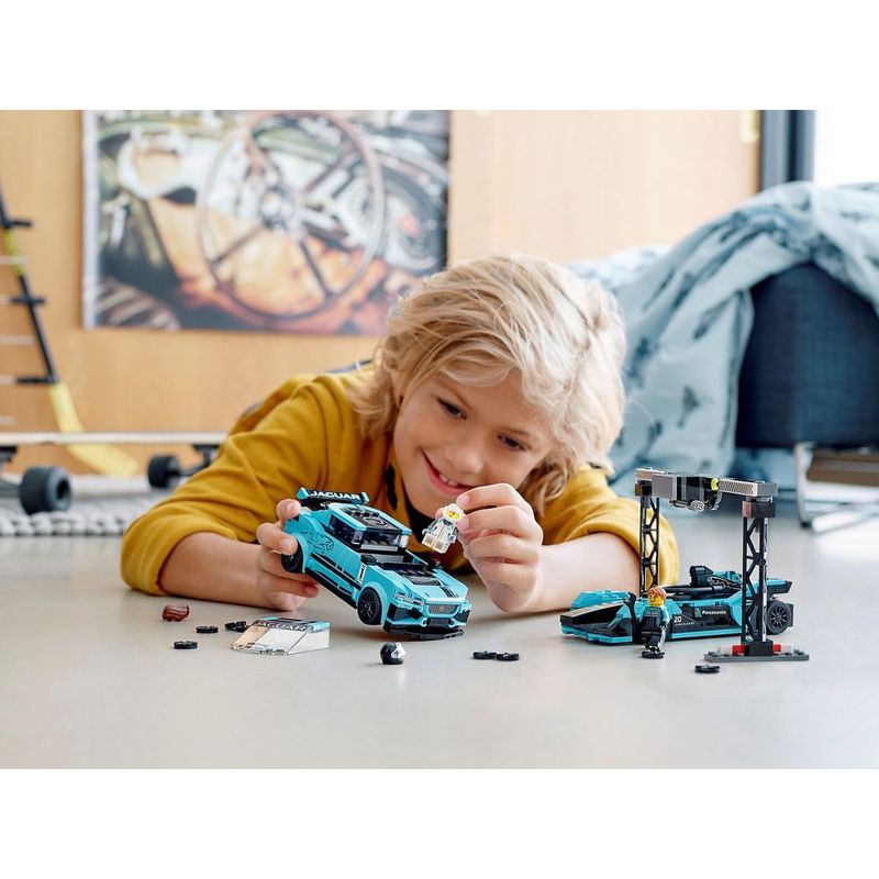 lego-speed-champions-formula-e-panasonic-jaguar-racing-gen2-car-e-jaguar-i-pace-e-trophpy-768978_detalhe5