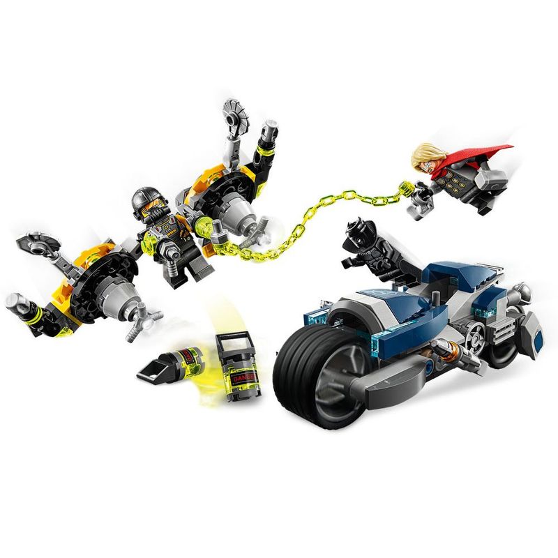 lego-super-heroes-disney-marvel-avengers-ataque-dos-vingadores-em-speeder-bike-76142_detalhe2