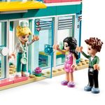 lego-friends-hospital-de-heartlake-city-41394_Detalhe2