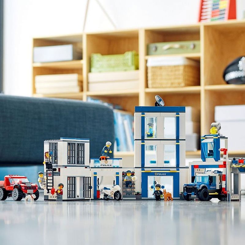 lego-city-delegacia-de-policia-60246_Detalhe9