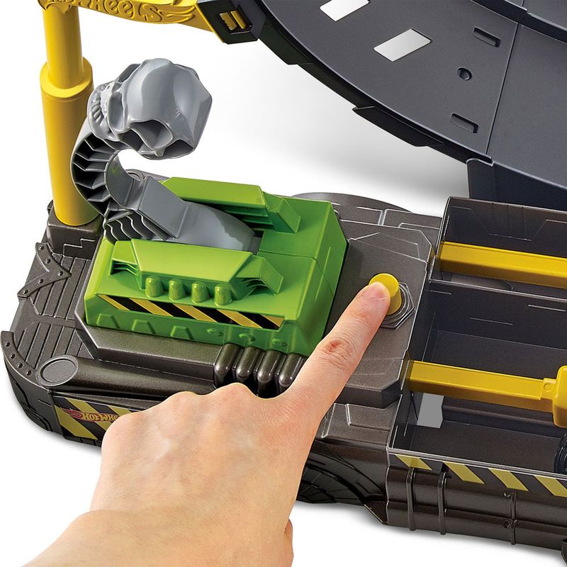 pista-de-percurso-e-veiculo-hot-wheels-monster-trucks-looping-mattel-GKY00_Detalhe2