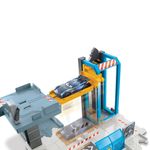 pista-de-percurso-e-veiculo-disney-pixar-carros-rust-eze-torre-mattel-GJW43_Detalhe3