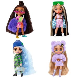 Mini Boneca - Barbie - Extra Mini Minis - Listras Abacaxi - Mattel - Ri  Happy