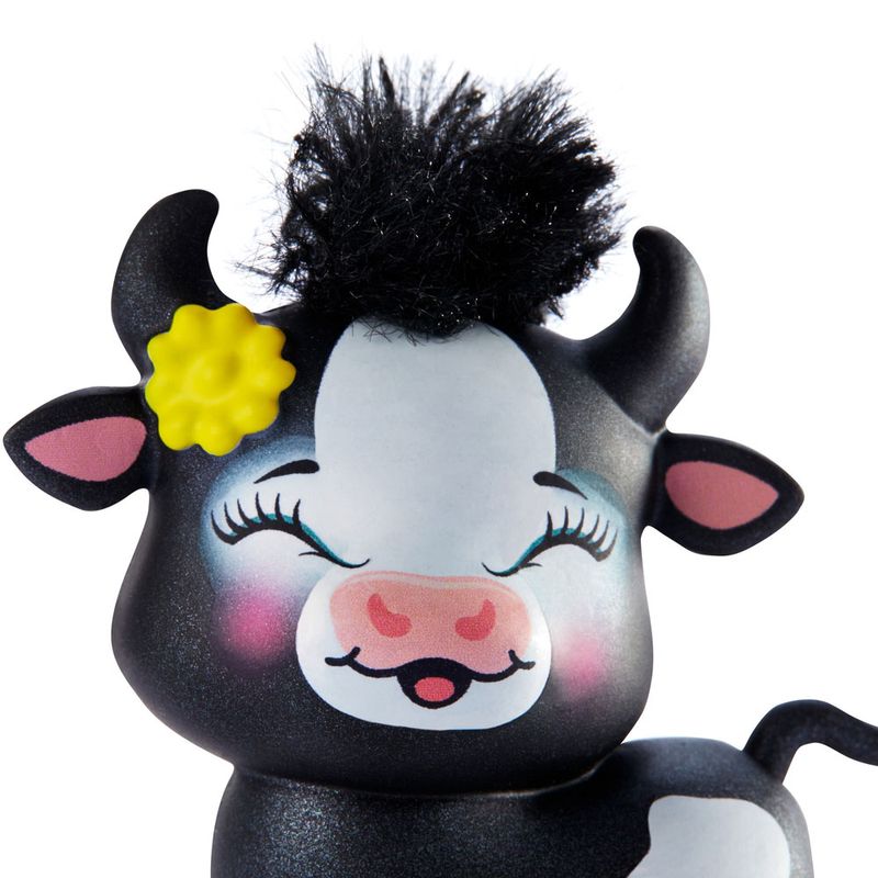 Mini-Boneca-Articulada-e-Pets---21-Cm---Enchantimals---Familia-de-Inverno---Cambrie-Cow-Ricotta-Mac-e-Cheese---Mattel