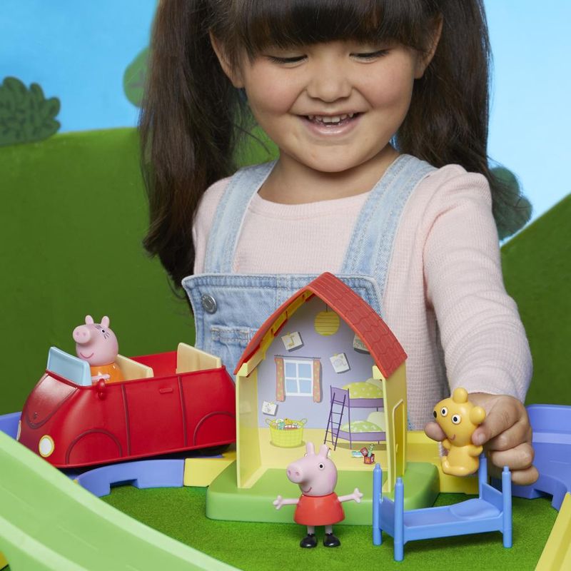 Pista-de-Percurso-com-Mini-Figura-e-Acessorios---Peppa-Pig---Passeio-pela-Cidade-da-Peppa---Hasbro-8