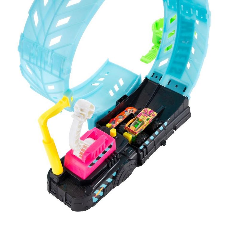 Pista-de-Percurso---Hot-Wheels---Desafio-Looping-Epico-Brilha-No-Escuro---Monster-Trucks---Mattel-5