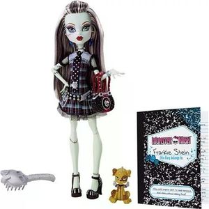 Boneca Monster High Clawdeen Wolf Count Fabulous Retrô 30cm - Ri Happy