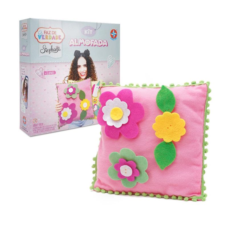 Conjunto-de-Artesanato---Paula-Stephania---Almofada-Rosa-para-Boneca---Estrela-1