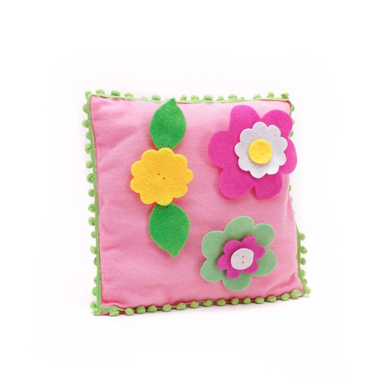 Conjunto-de-Artesanato---Paula-Stephania---Almofada-Rosa-para-Boneca---Estrela-3