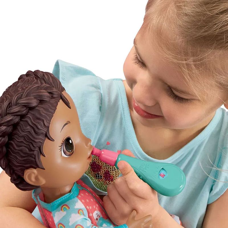 boneca-baby-alive-aprendendo-a-cuidar-negra-hasbro_detalhe1