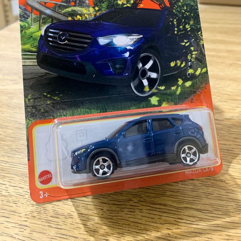 Matchbox - Mazda CX-5 - HFP62 - Ri Happy